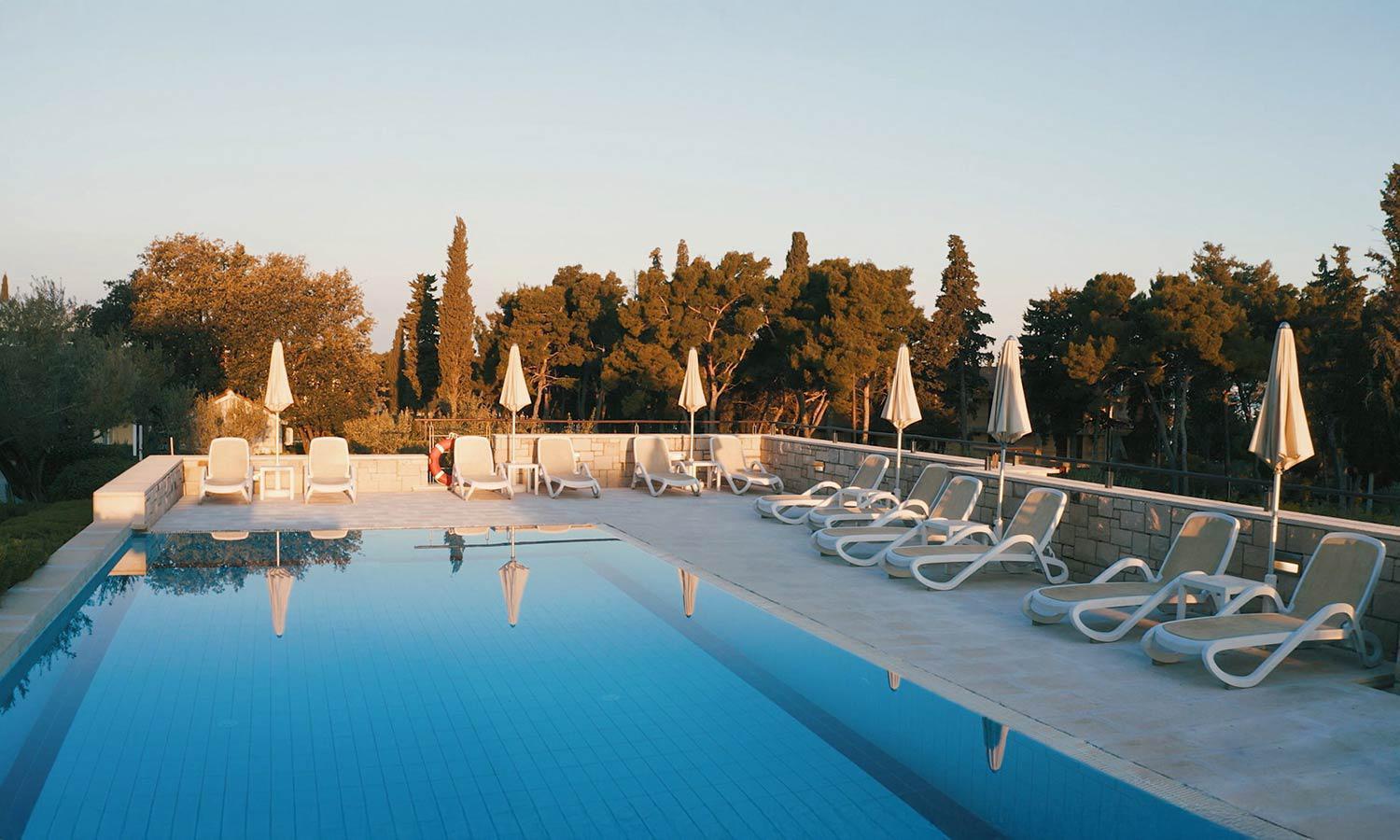 Aminess Vival Velaris Resort スペタル エクステリア 写真